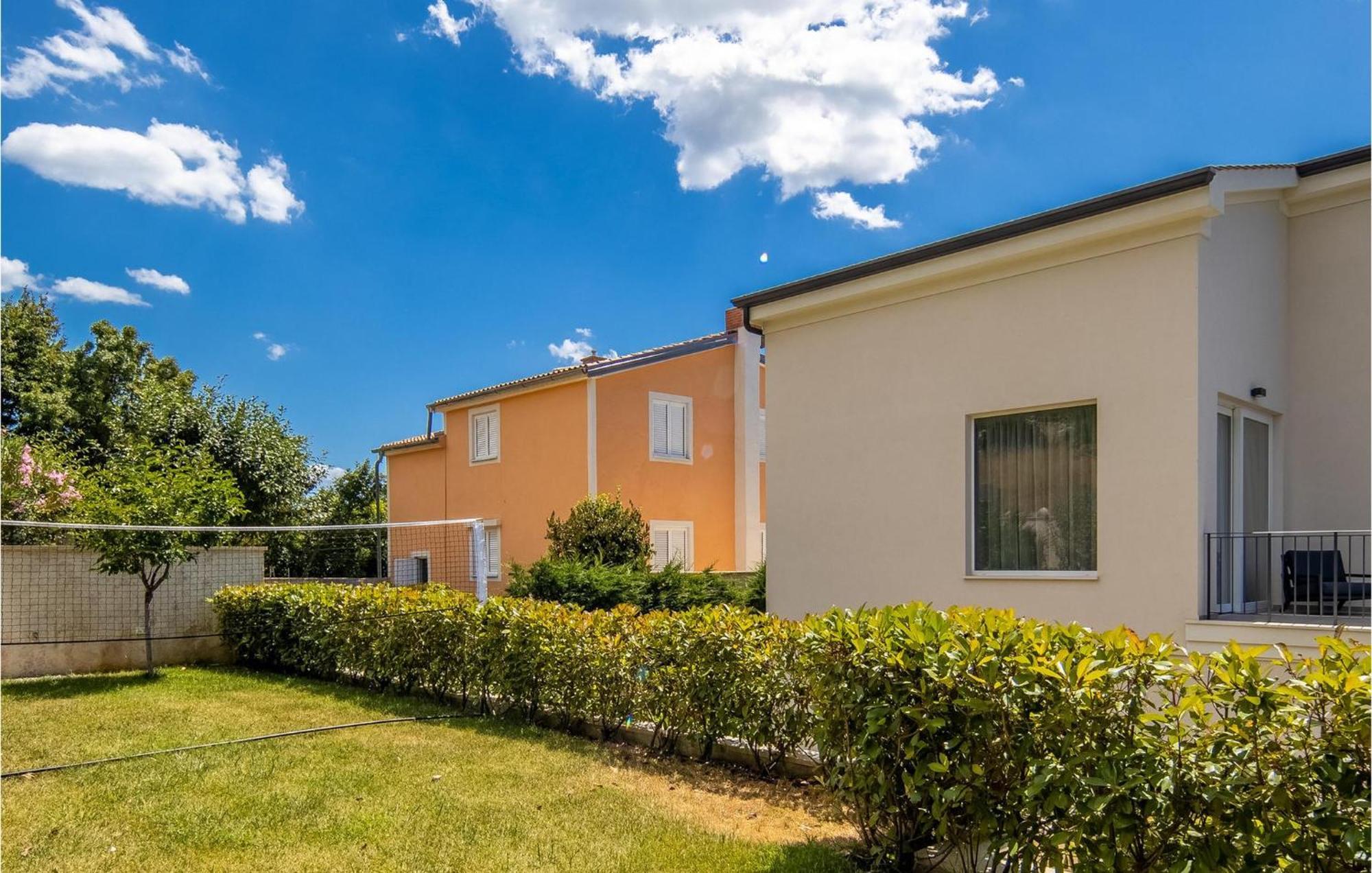 Villa Margo Loretta Smrika Exterior photo